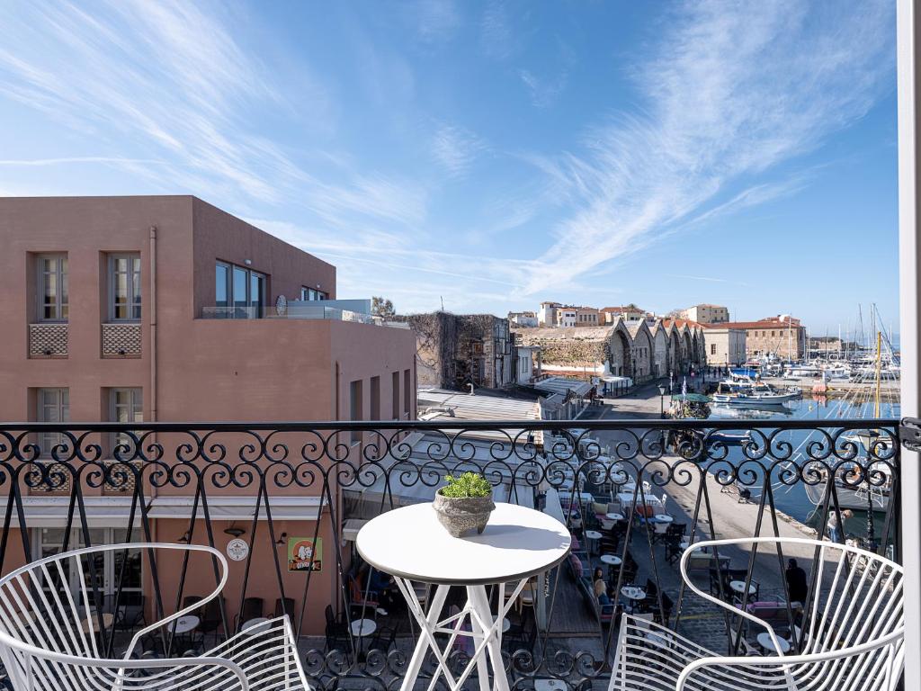 Riviera Suites - Resim 24