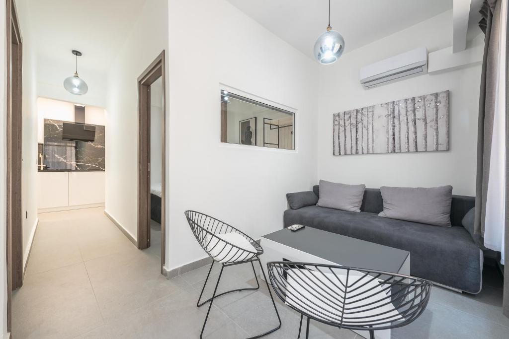 Χώρος καθιστικού στο Iguana Gold Luxury Suites 2 ( 1 min from Ermou street)