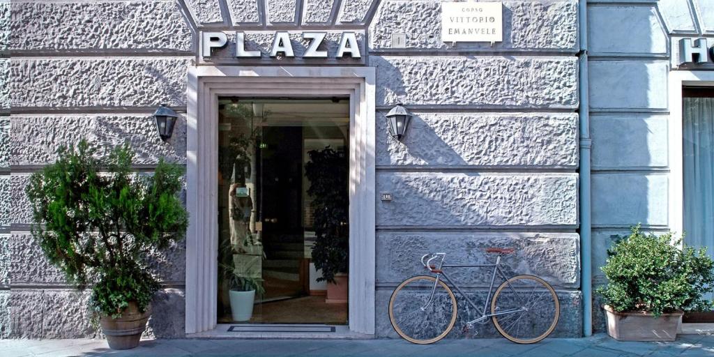 Jízda na kole v ubytování Hotel Plaza nebo okolí