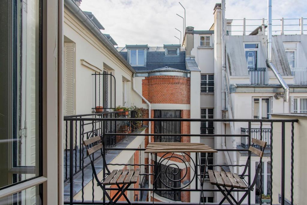 Balkón alebo terasa v ubytovaní Courcelles Design Duplex