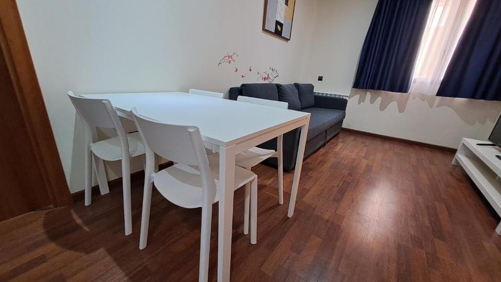 Posezení v ubytování Hotel Suite Camarena