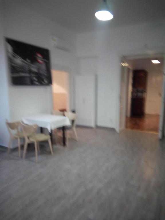 Fotografia z galérie ubytovania Napraforgó apartman v Budapešti