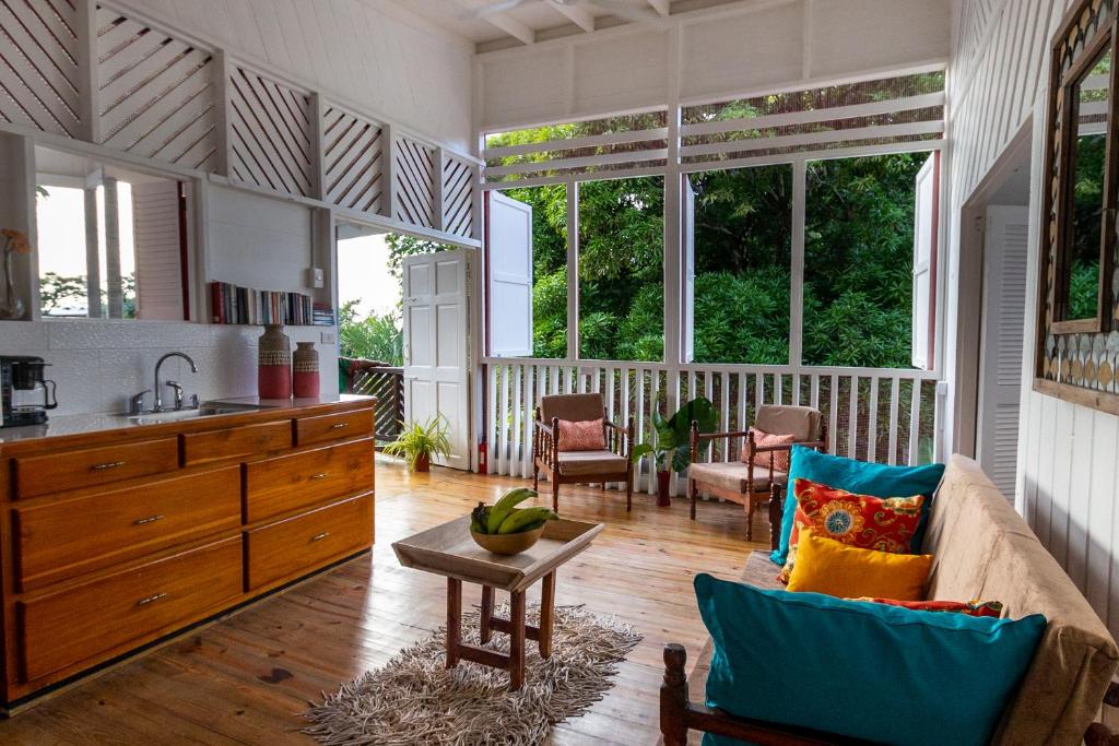 Fotografie z fotogalerie ubytování Castara Cottage by Hello Mello v destinaci Castara