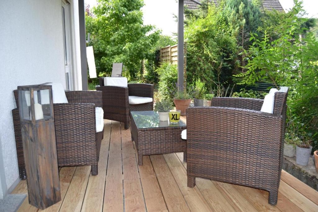 GartenTraum, im Erdgeschoss mit direktem Zugang zum Garten, Pünderich