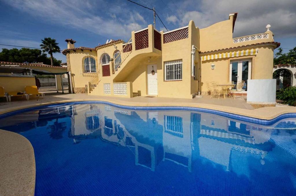Nettes Ferienhaus in Benissa mit Privatem Pool, Benissa ...