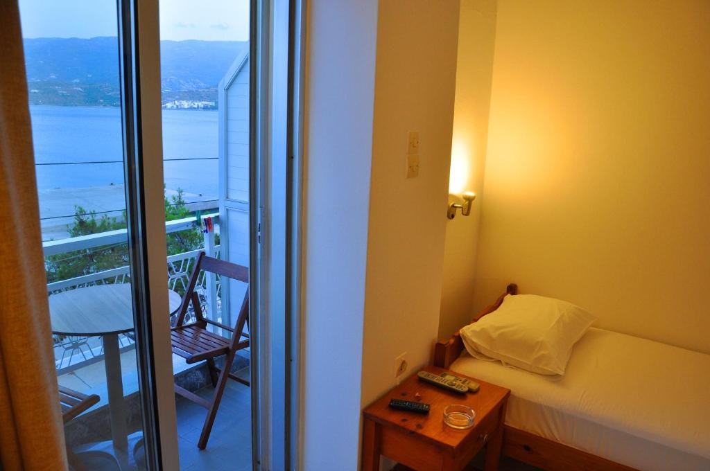 Postel nebo postele na pokoji v ubytování Nora Hotel