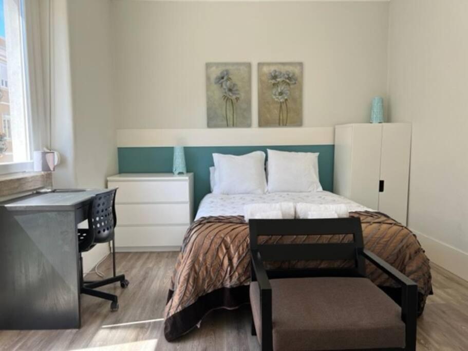 Voodi või voodid majutusasutuse Romantic and Bright Studio Apartment in Arroios - SSL 2B toas