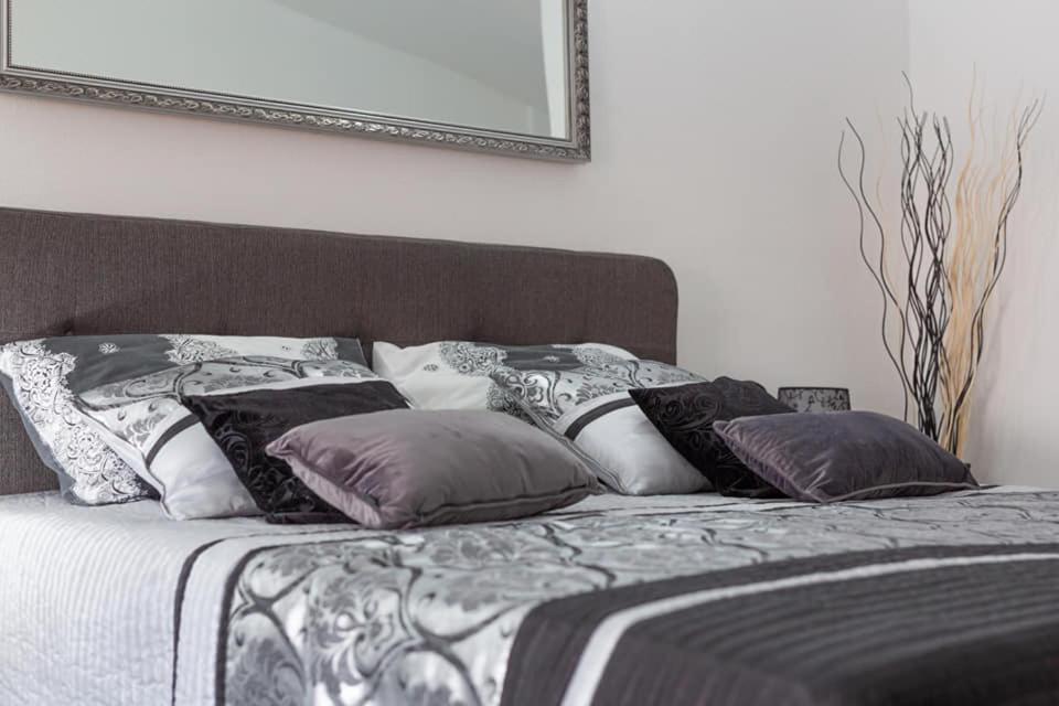 Beautyful sea view 6 luxury studio Danijela 1 - 9