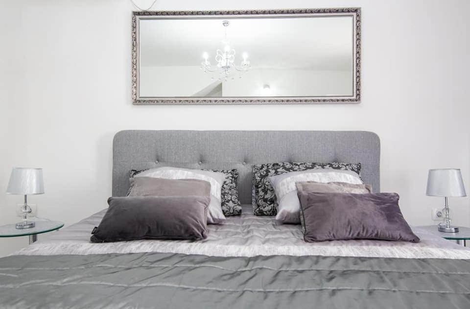 Beautyful sea view 6 luxury studio Danijela 1 - 11