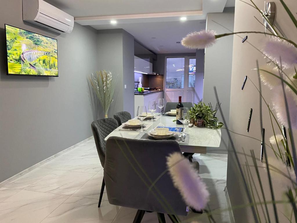 Kép Apart72 - Modern and Cosy szállásáról Várnában a galériában