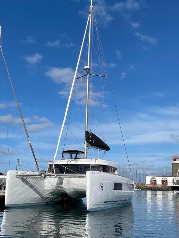 Zdjęcie z galerii obiektu Catamaran White Beach w mieście Playa Blanca