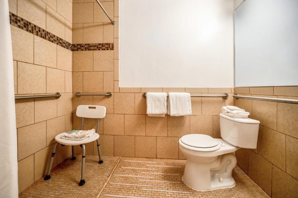 Hotel Calle Joaquin - San Luis Obispo - King Room - Toegang