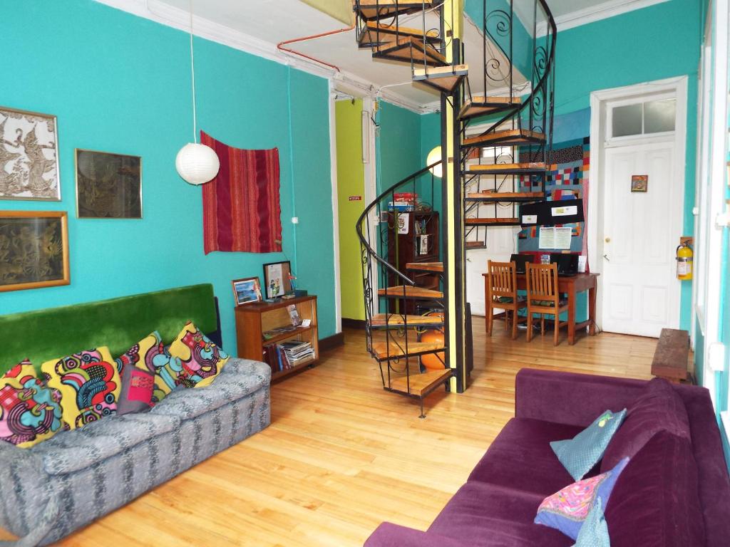 Posezení v ubytování Hostal Casa Verde Limón