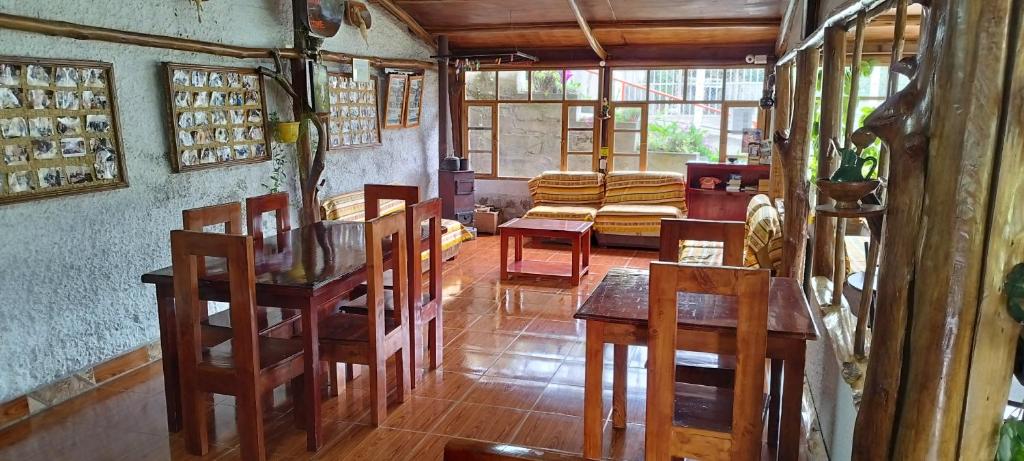 Posezení v ubytování Hostal Taita Cristobal