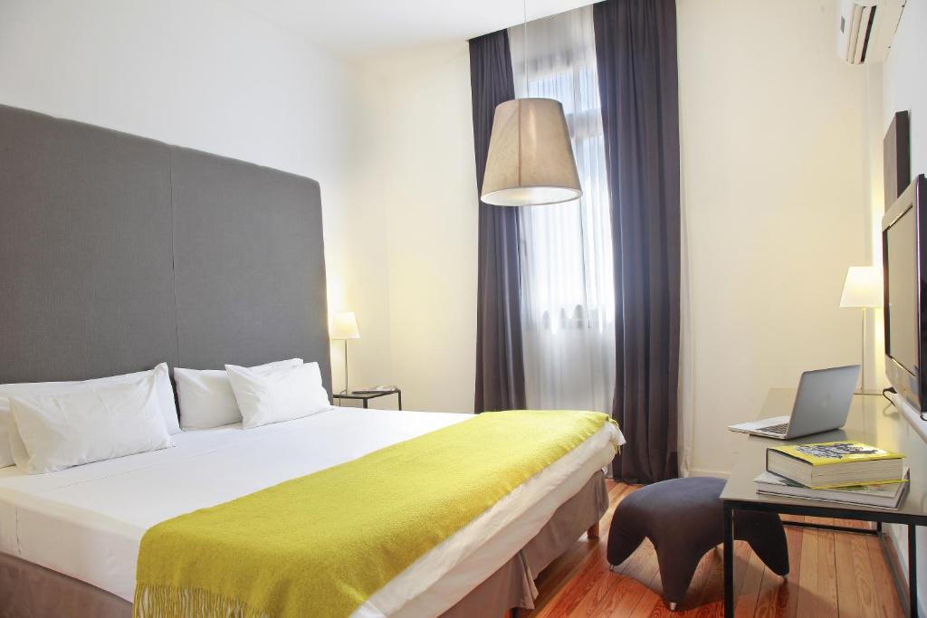 Esplendor by Wyndham Montevideo Cervantes - King Suite - Non-Smoking