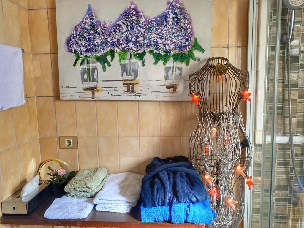 Fotografie z fotogalerie ubytování Mordelliya Private Jacuzzi Suites v destinaci Chayofa