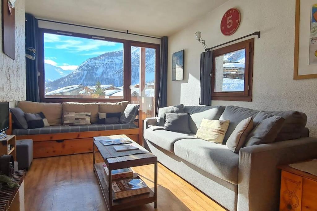 VAL DISERE - 2 Bedroom Apartment & Private Parking image principale.