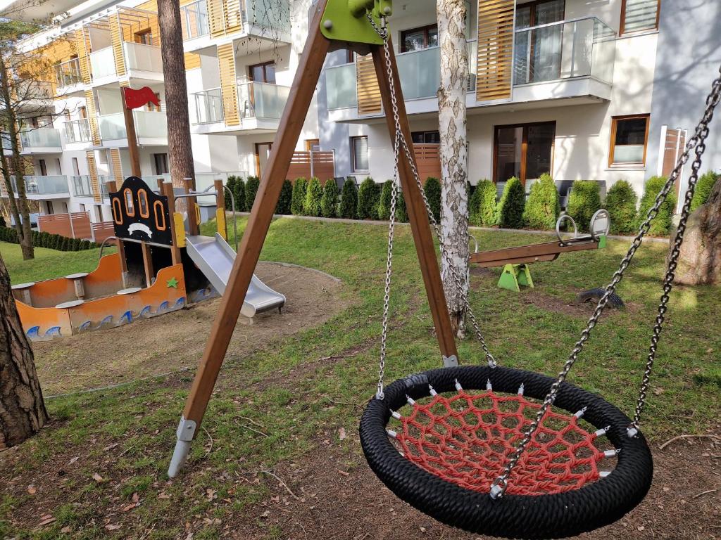 Detský kútik v ubytovaní HoliApart in Nautikka Park - blisko plaży, kids club, plac zabaw, garaż podziemny
