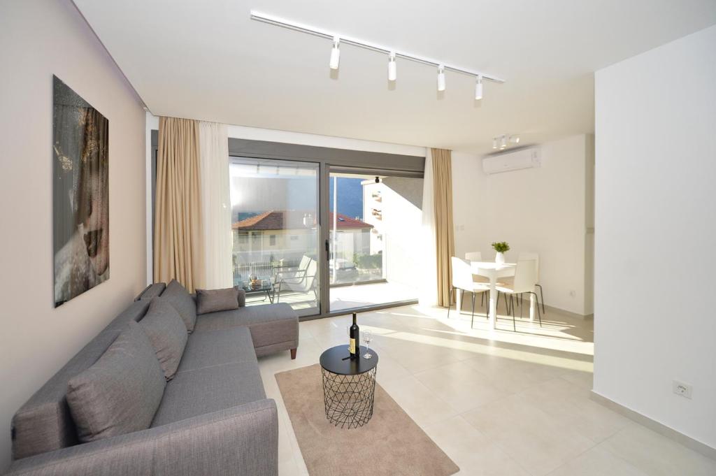 Solaris Lux Apartments - 8