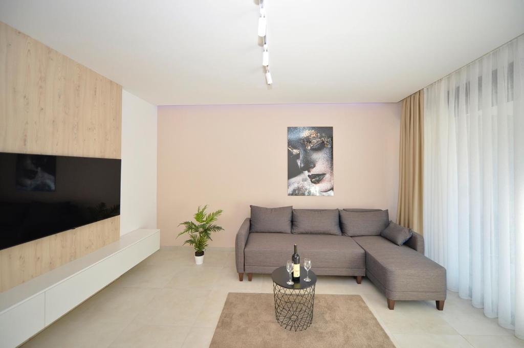 Solaris Lux Apartments - 7