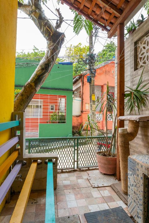 Uma varanda ou terraço em Pousada Flor de Olinda