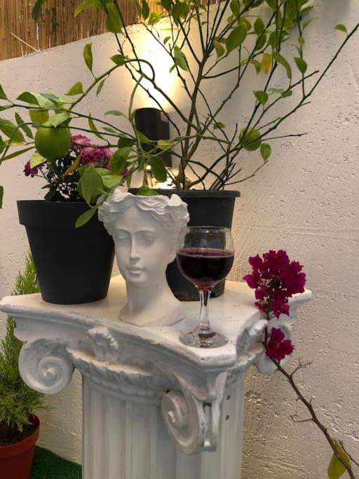 Harbiye’de harika Bahçeli tasarım daire