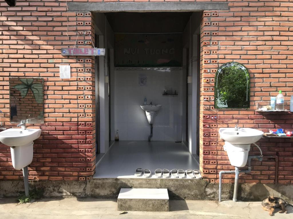 Nui Tuong Village Stay - Sala Cuádruple Económica