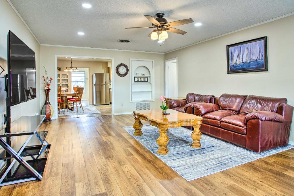 Cozy Enid Condo about 2 Mi to Historic Downtown!, Enid Precios actualizados 2023