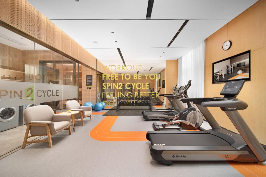 Palestra o centro fitness di Home2 Suites By Hilton Shenzhen Dalang