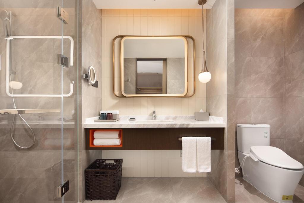 Bagno di Home2 Suites By Hilton Shenzhen Dalang