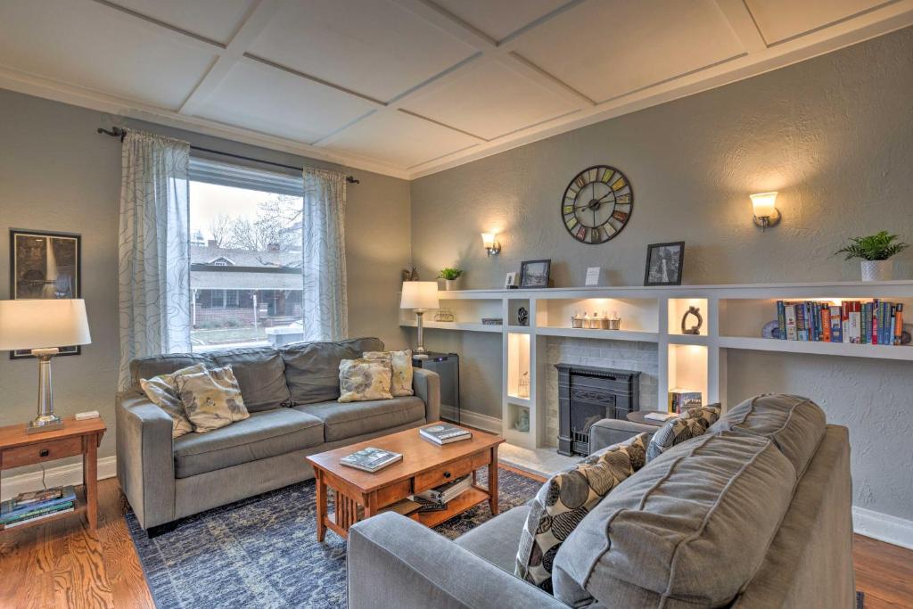 Vacation Home Chic Historic Denver House Walkable Location, CO