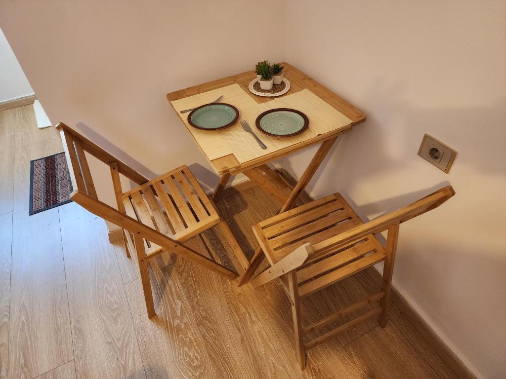 Andi's Place-Comfy Studio-City Center - Image 7