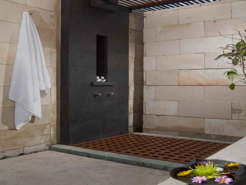 The Bale Nusa Dua by LifestyleRetreats - 10