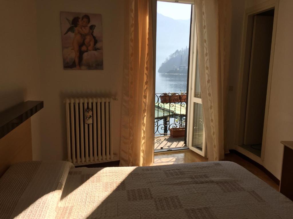 Afbeelding uit fotogalerij van Hotel Plinio in Lenno