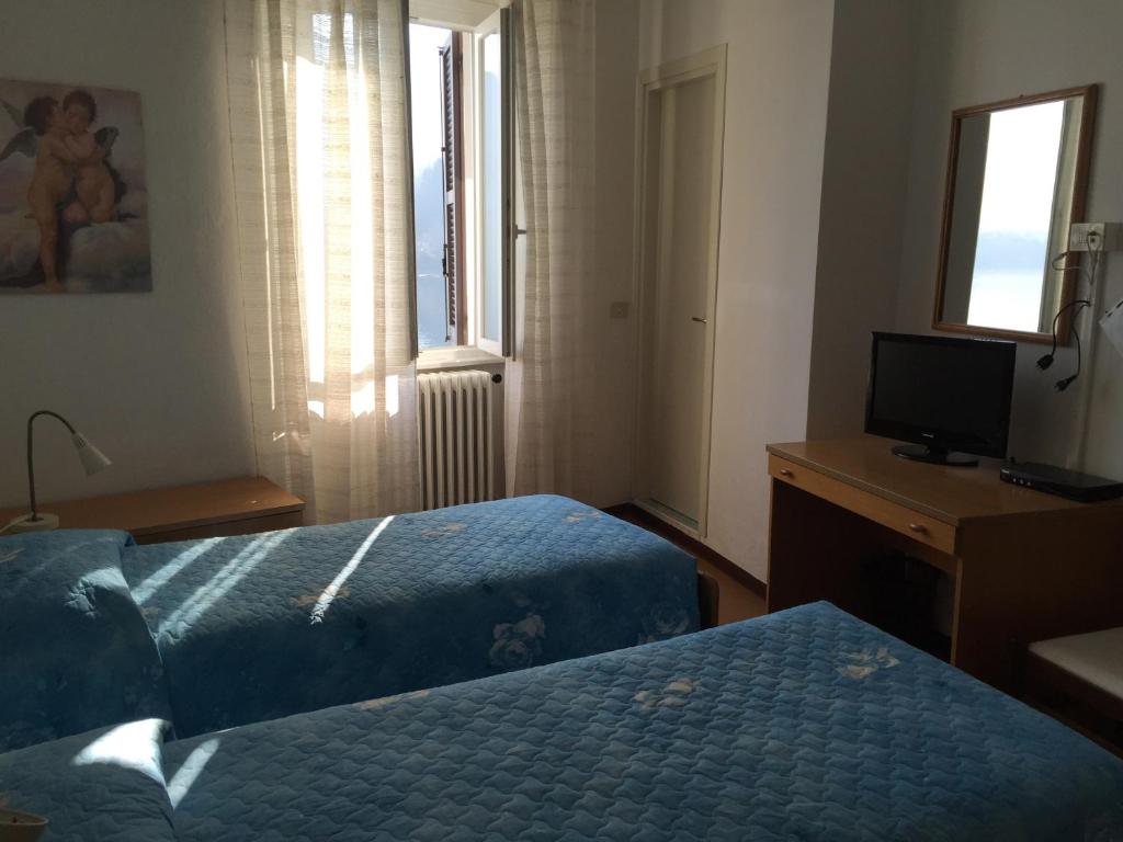 Afbeelding uit fotogalerij van Hotel Plinio in Lenno