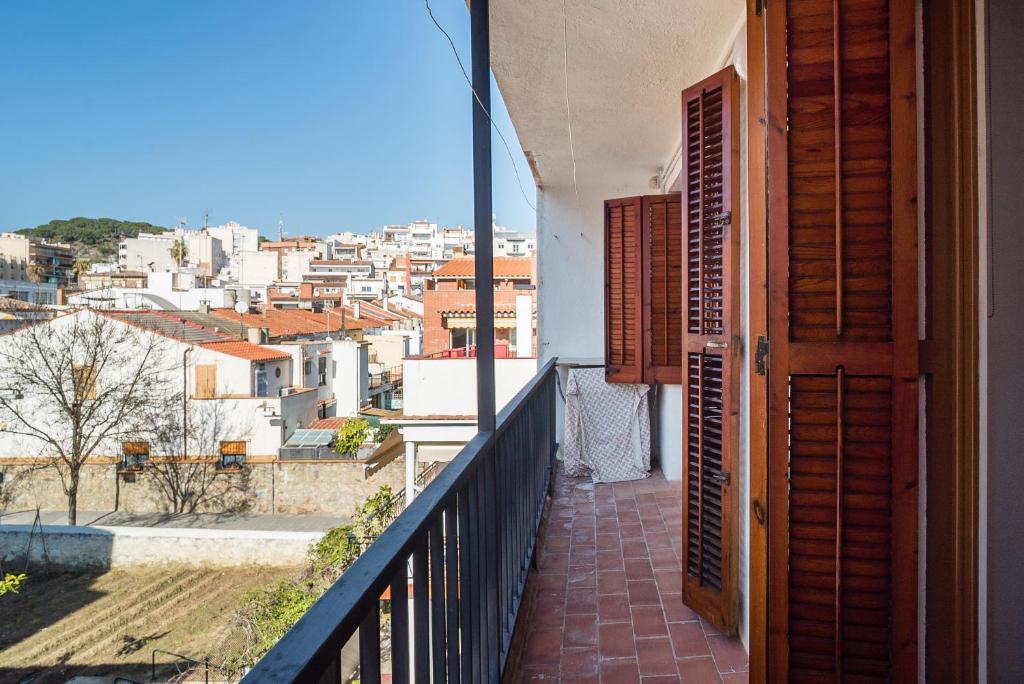 A balcony or terrace at Canet beach 2