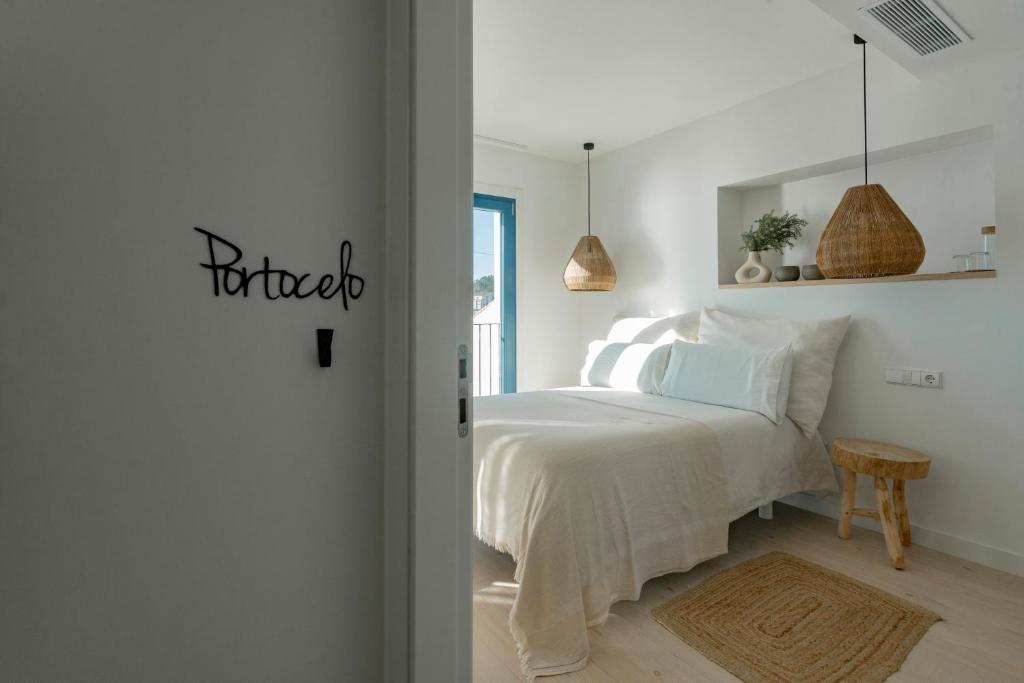 A bed or beds in a room at O mar de preciosa