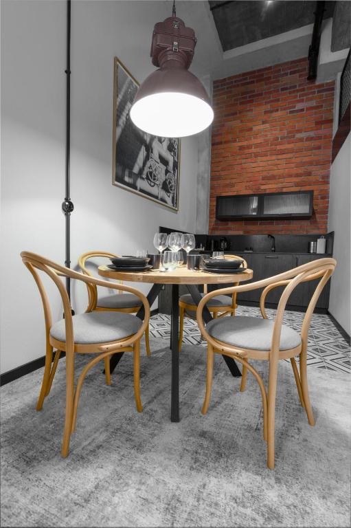 MONTOWNIA Lofts & Experience - Resim 9