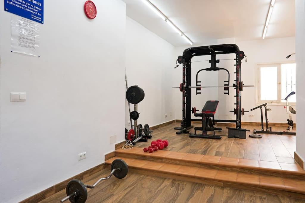 Posilňovňa alebo fitness centrum v ubytovaní Estudio loft en Málaga CAN6