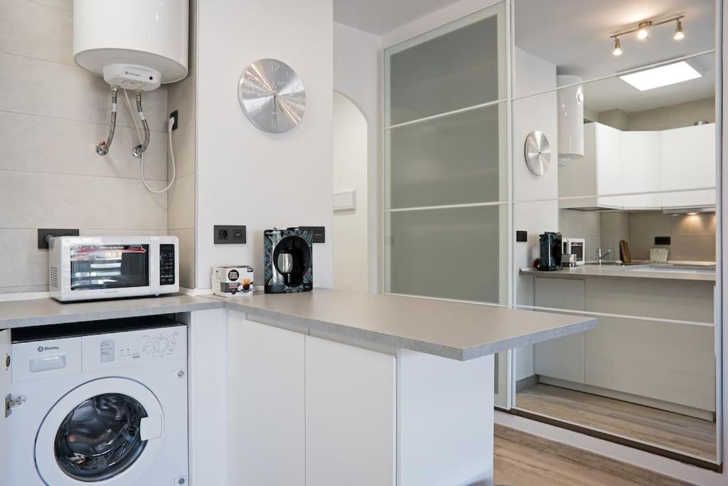 Kuchyňa alebo kuchynka v ubytovaní Estudio loft en Málaga CAN6