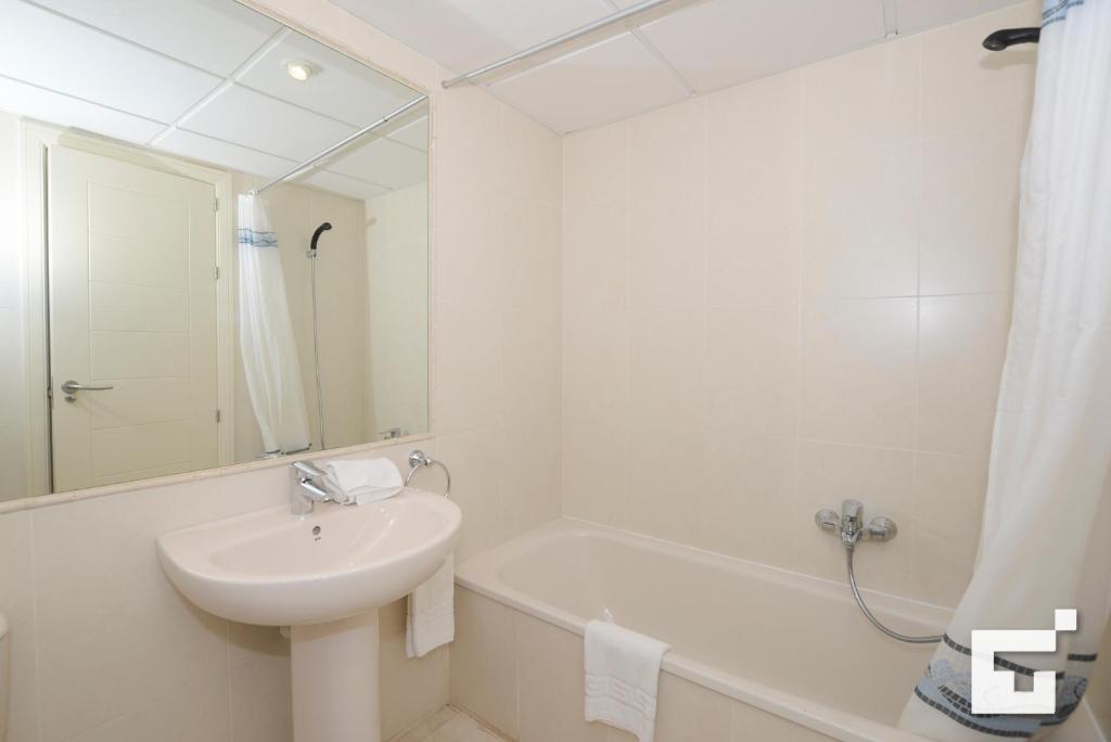 Kúpeľňa v ubytovaní Apartamento Amatista 29A - Grupo Turis