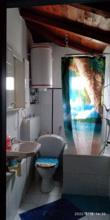 Kuchyň nebo kuchyňský kout v ubytování Sevi Platamon Home