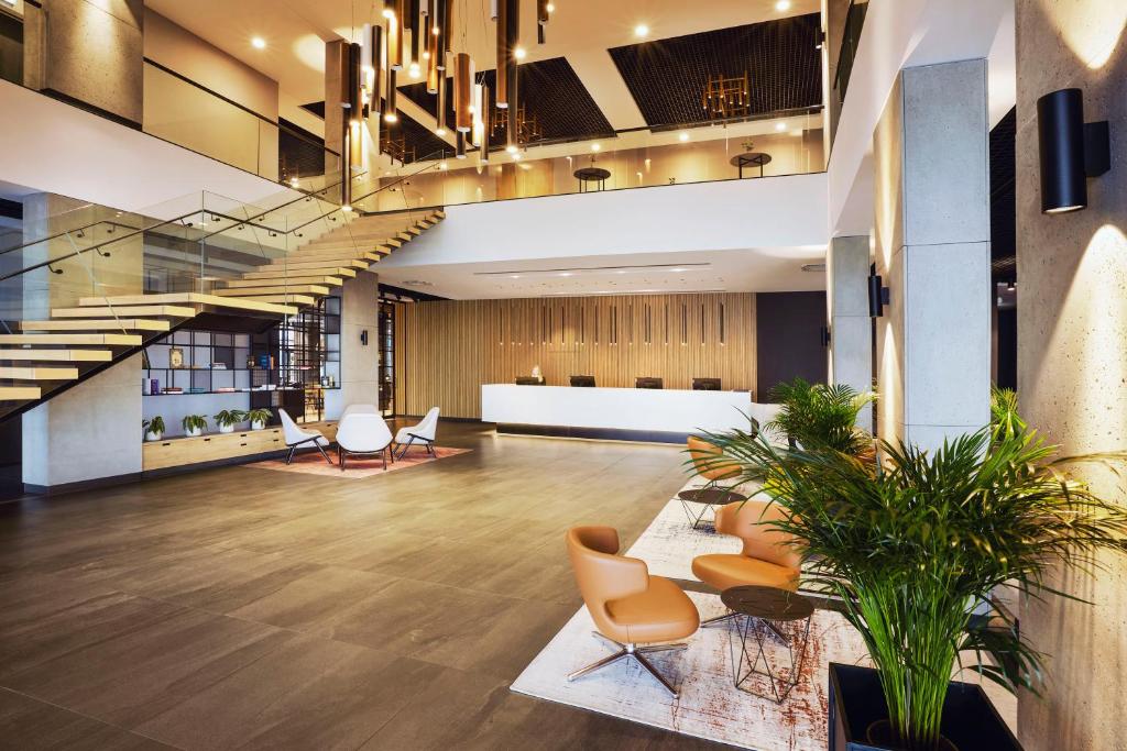 Q Hotel Plus Wroclaw Bielany - Resim 8