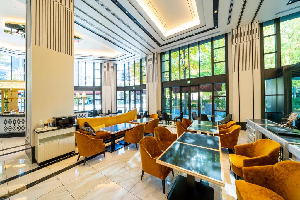 KOKO HOTEL Premier Nihonbashi Hamacho photo