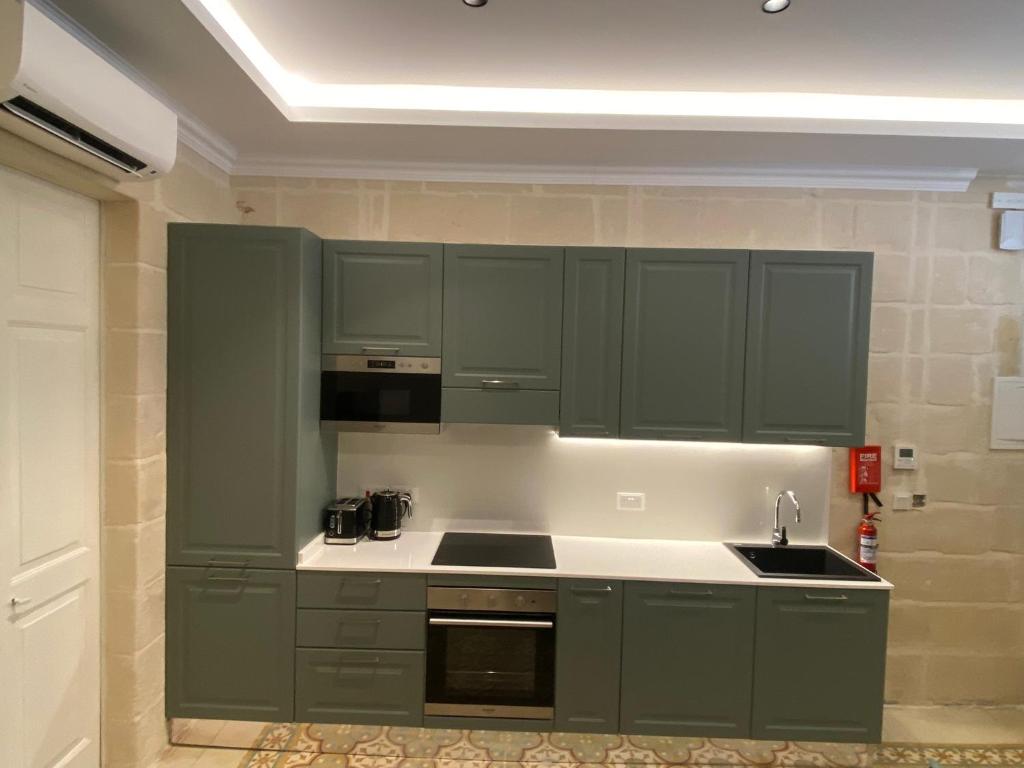 Typical Maltese Maisonette in St.Julians - 8