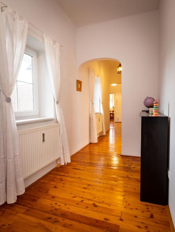 Fotografie z fotogalerie ubytování Ferienwohnung ALEX v destinaci Burgau