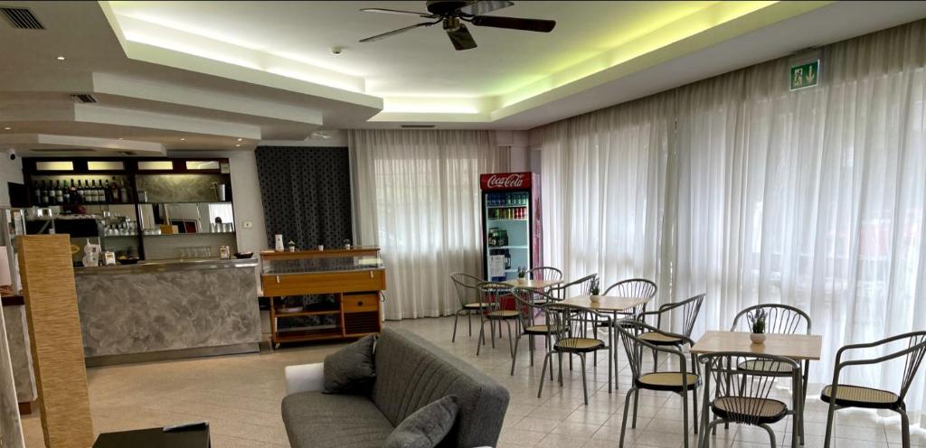 Fotografie z fotogalerie ubytování Hotel Franca v destinaci Misano Adriatico