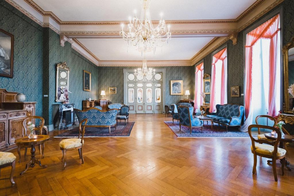 Posezení v ubytování Grandhotel Giessbach