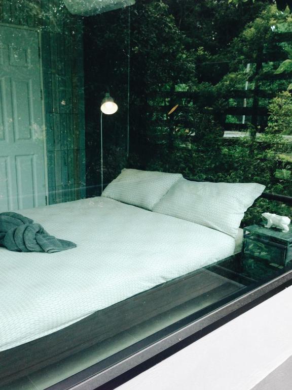 Onhill Village - King Studio