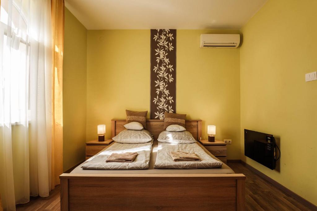 Garden Vendégház Makó - Reine Room - Accès Aux Personnes Handicapées